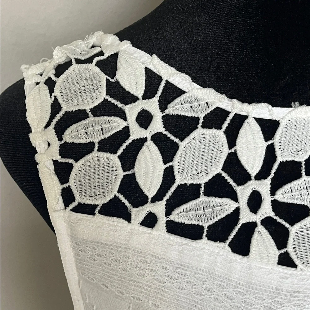 Knox Rose White Lace Mini Dress - Picture 5 of 10